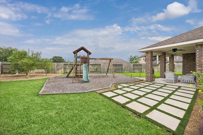 Building Photo - 3842 Supremes Trail