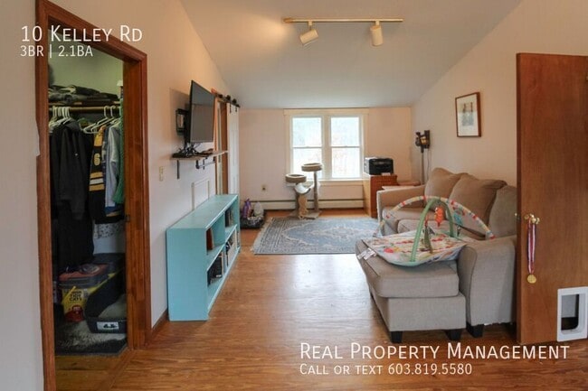 Building Photo - 10 Kelley Rd