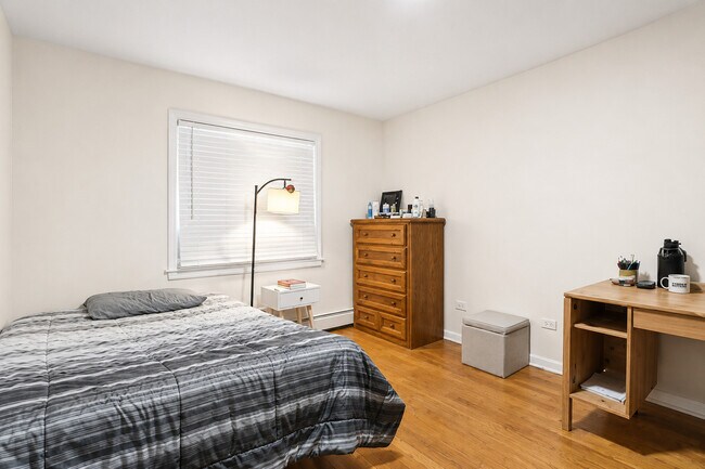 Building Photo - 2147 Ridge Ave