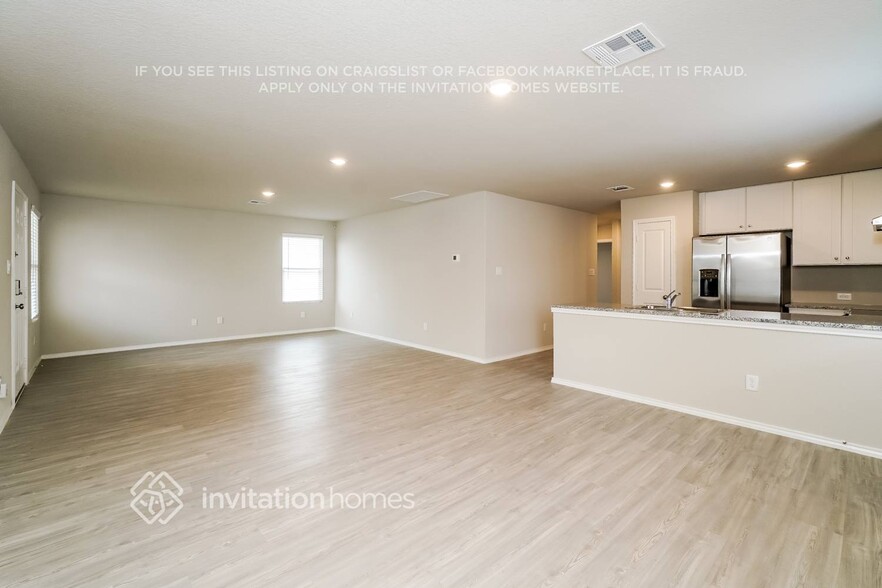 Building Photo - 139 Pasadena Pl