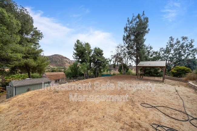 Building Photo - 2921 Sunset Hills