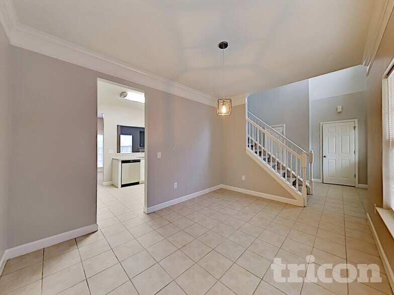 Building Photo - 8322 Knapp Ct