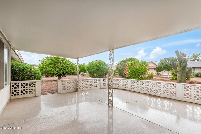 Building Photo - 10725 W El Capitan Cir