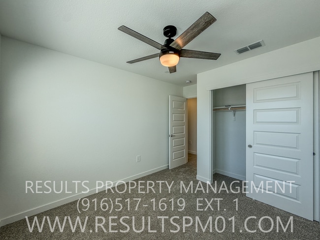 Building Photo - Brand new 3 Bedroom home. Wonderful amenities!