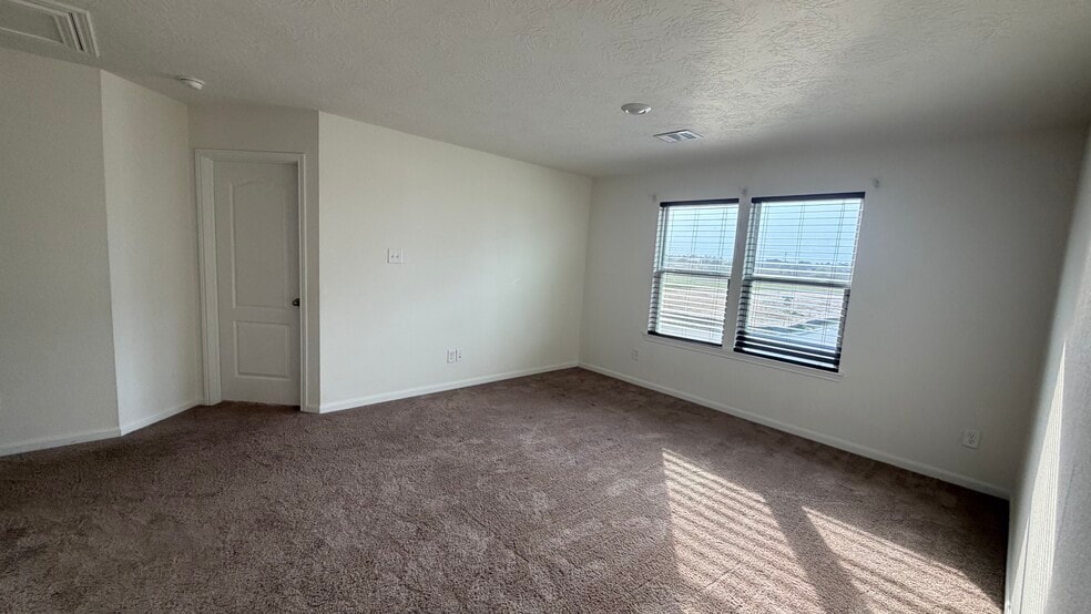 Building Photo - 23438 Stahl Creeks Ln