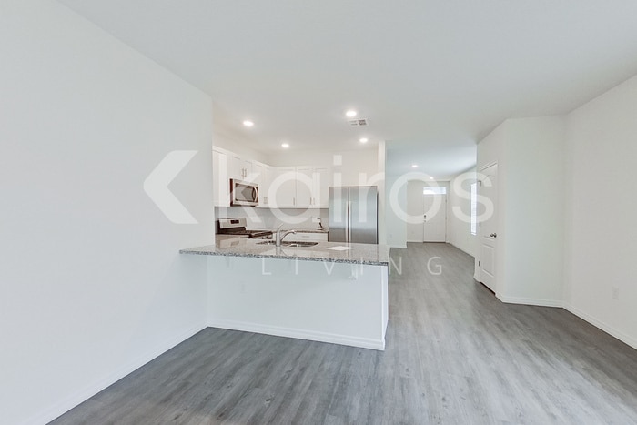 Building Photo - 32153 Katelin Cir