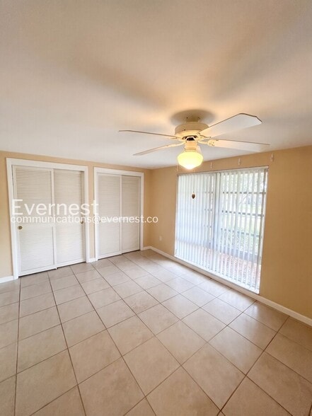 Building Photo - 4133 Grayton Dr