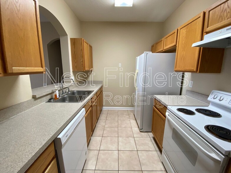 Building Photo - 7990 Baymeadows Rd E