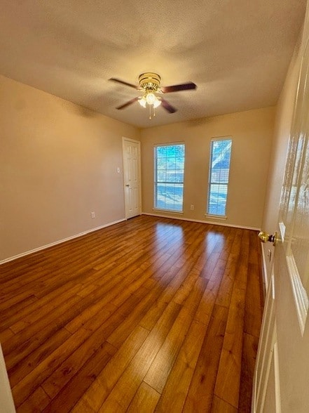 Building Photo - 1646 Martin Lake Dr