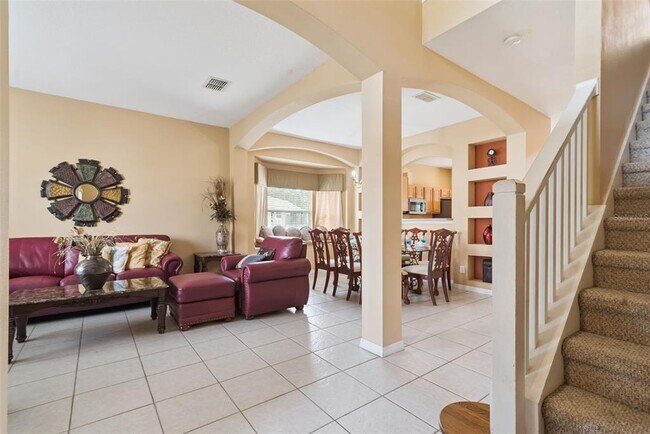 Building Photo - 1162 Solana Cir