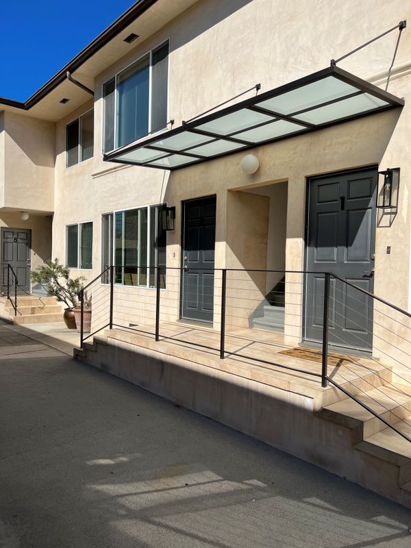 Building Photo - 1117 Cochran Ave