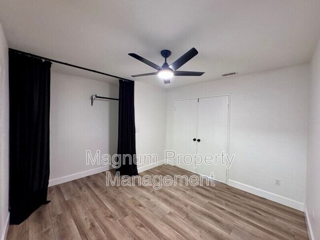 Building Photo - 41701 Riesling Ct