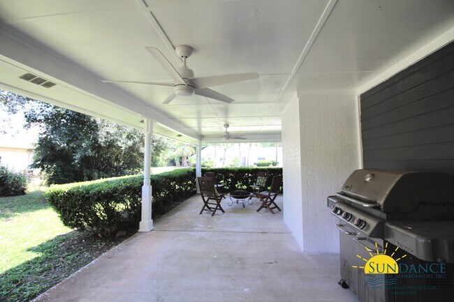Building Photo - Charming 3-Bedroom Home in Prime Navarre L...