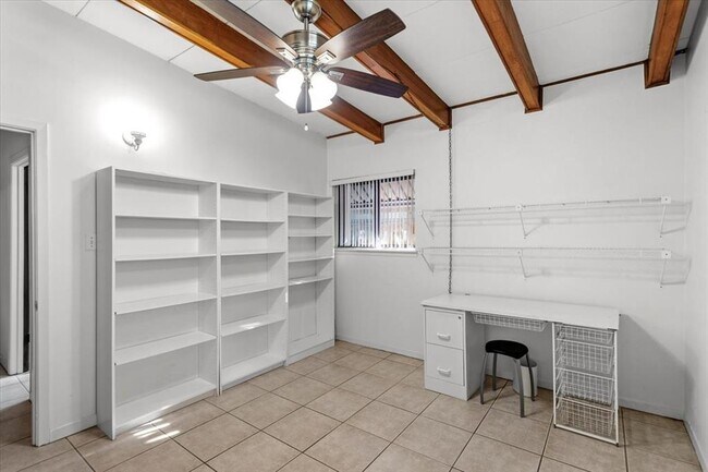 Building Photo - 3210 Bruce Dr