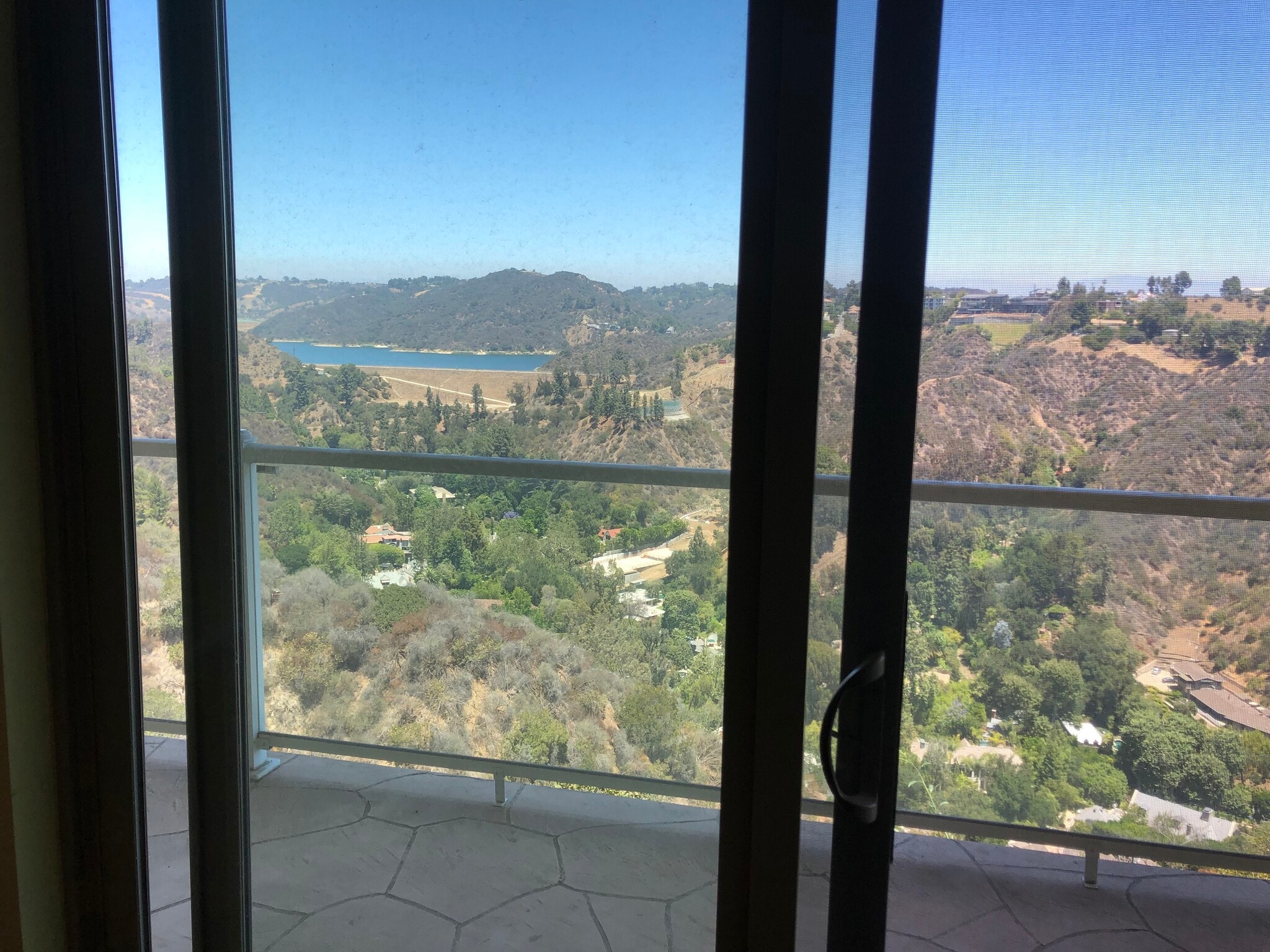 Building Photo - 1350 Stradella Rd