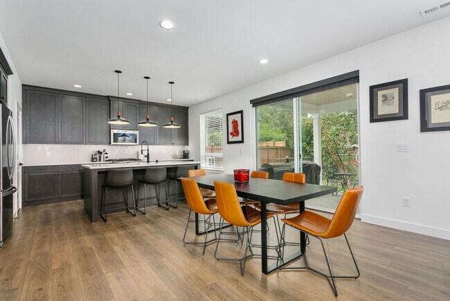 Building Photo - 10412 87th Ave Ct SW