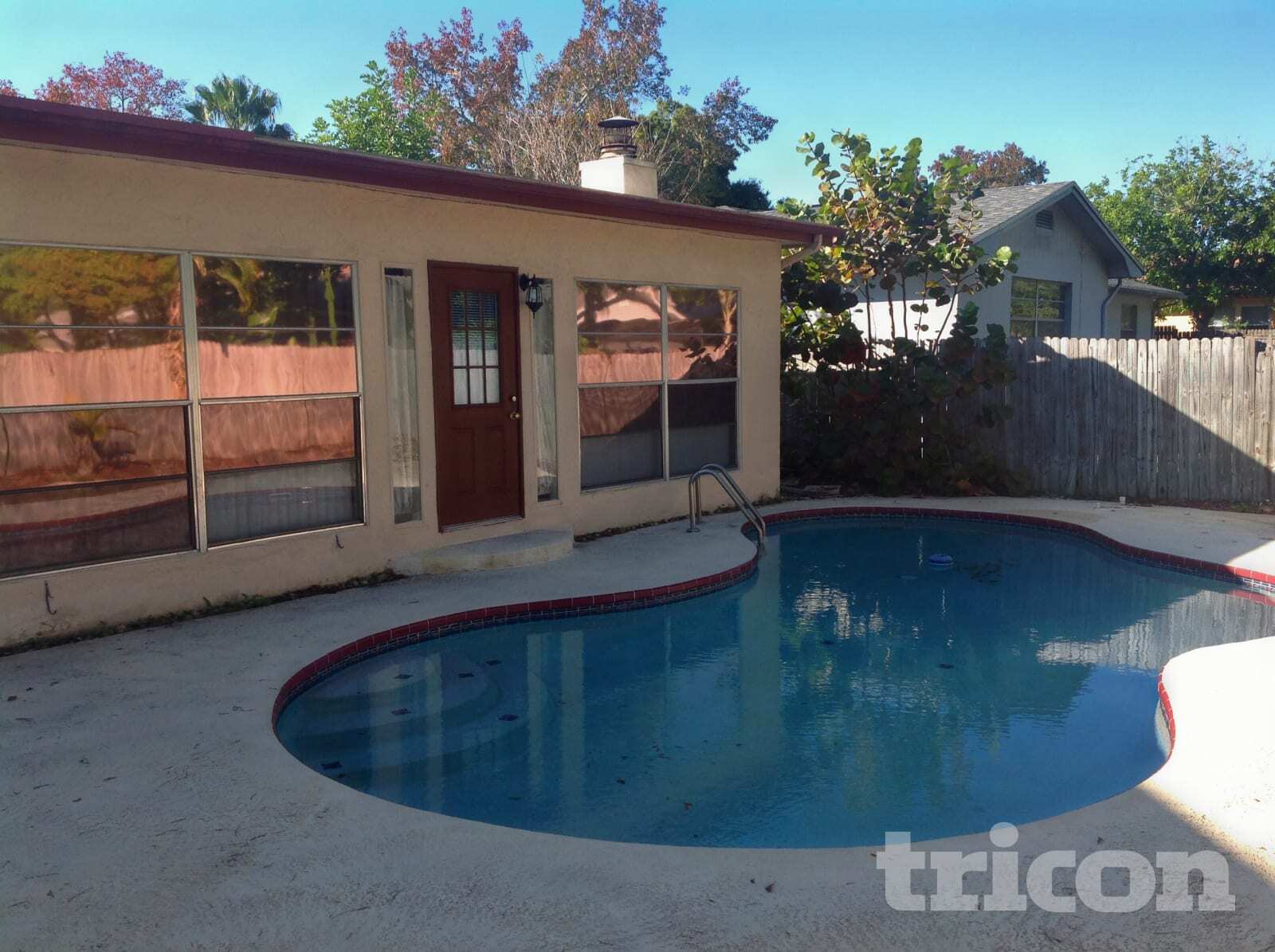 Building Photo - 2290 Colonial Dr