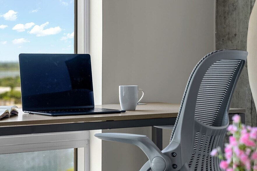 Building Photo - 617 N 12th St