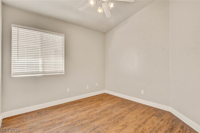 Building Photo - 980 Sand Coral Dr