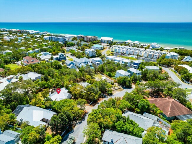 Building Photo - 220 Seabreeze Cir