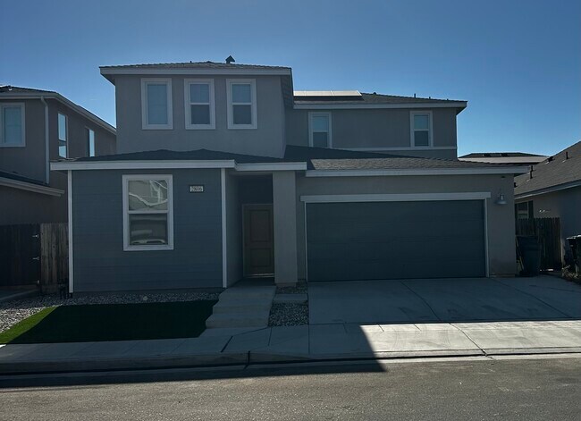 Building Photo - 2806 N Applegate Ave