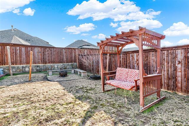 Building Photo - 2026 Silent Shore St