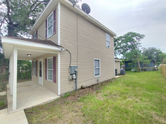 Building Photo - 3126 Penton St