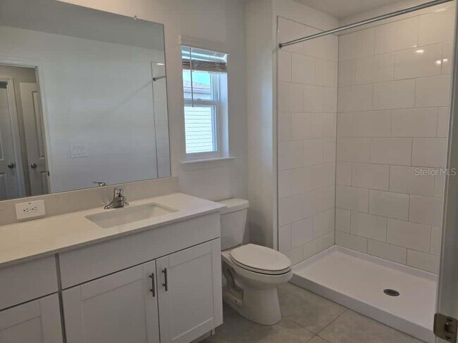 Building Photo - 10135 Trumpet Honeysuckle Wy