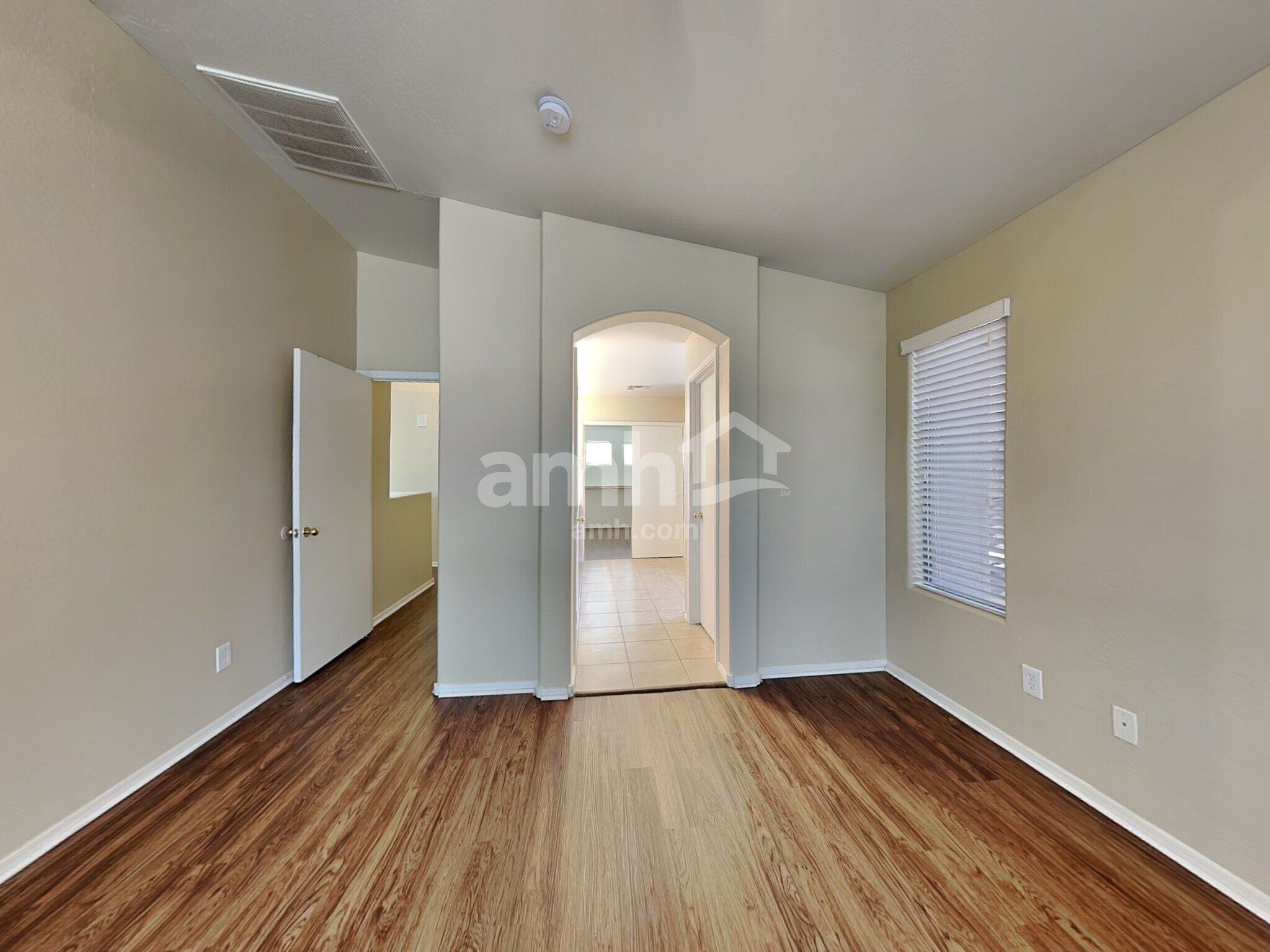 Building Photo - 11221 N 161st Ln