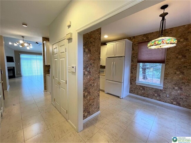 Building Photo - 2322 Fox Meadow Dr