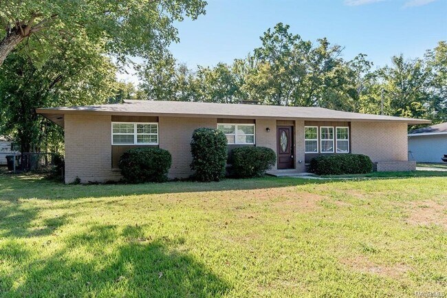 Primary Photo - 1937 Cottingham Dr