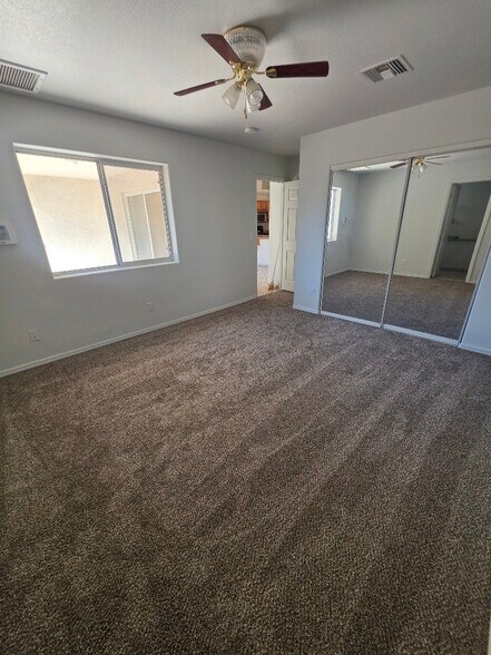 Building Photo - 3225 N Yavapai St