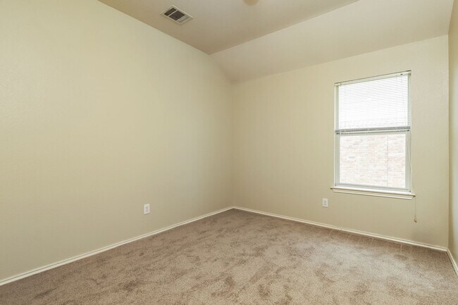 Building Photo - 20521 Buteo St