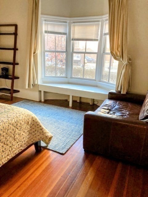 Building Photo - 26 Mt Auburn St