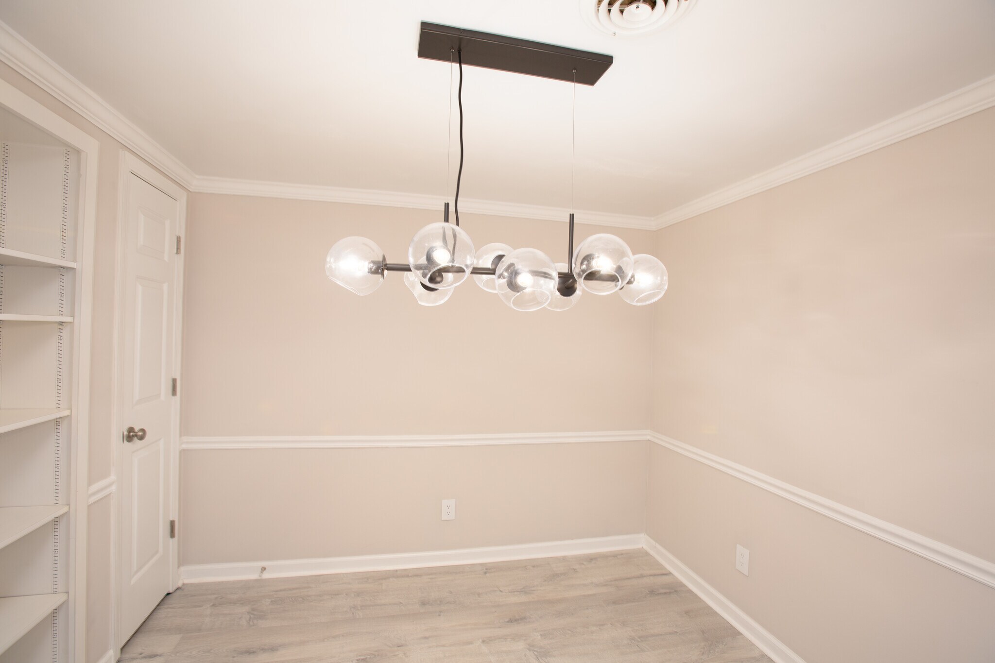 Building Photo - 1605 Deford Bailey Ave