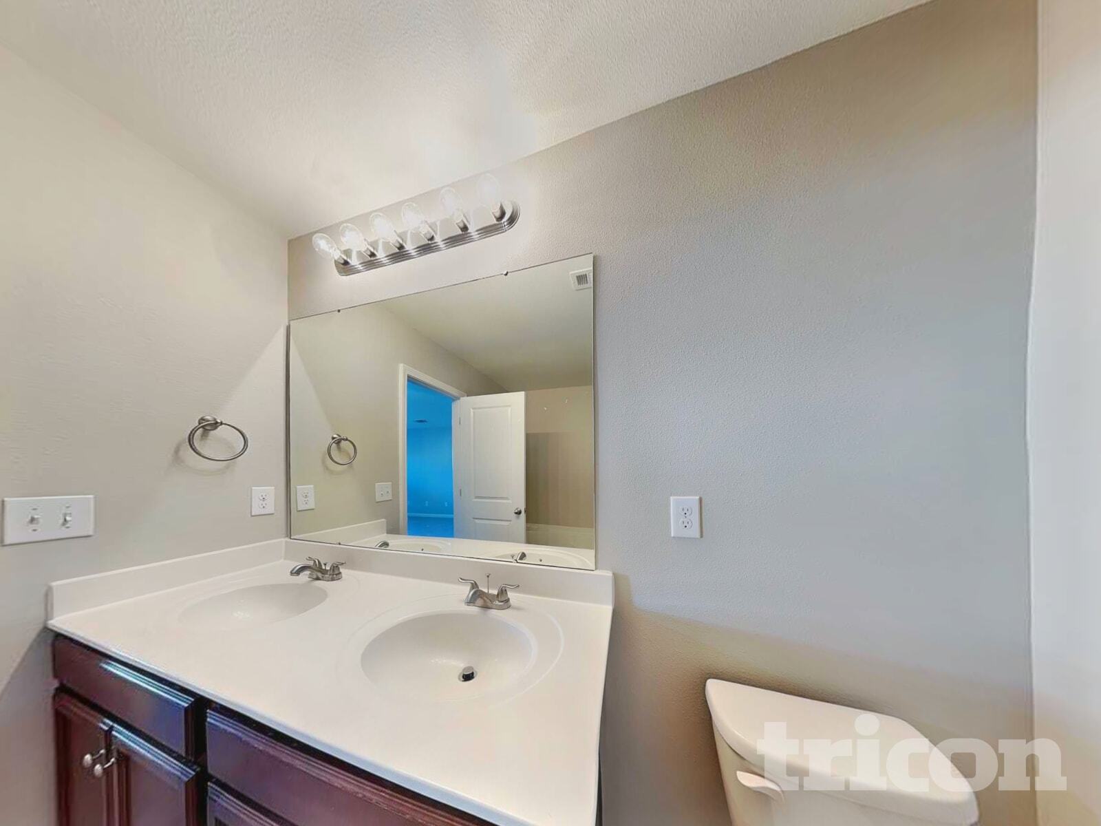 Building Photo - 2814 Tancor Ct