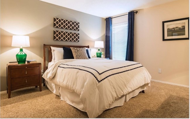 Interior Photo - Clairmont at Campostella I