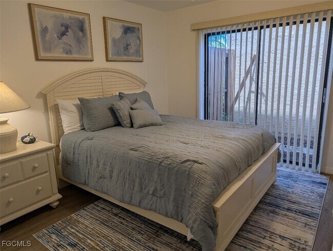 Building Photo - 15493 Admiralty Cir