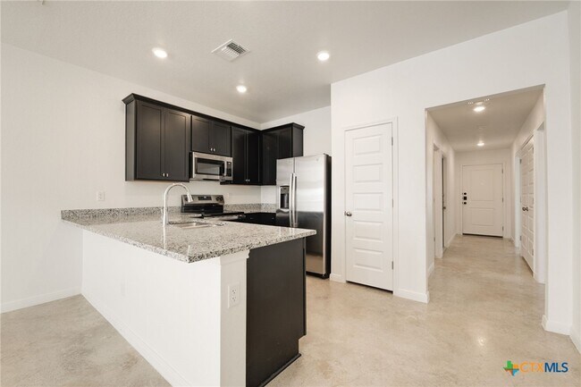 Building Photo - 910 Wax Myrtle Ct