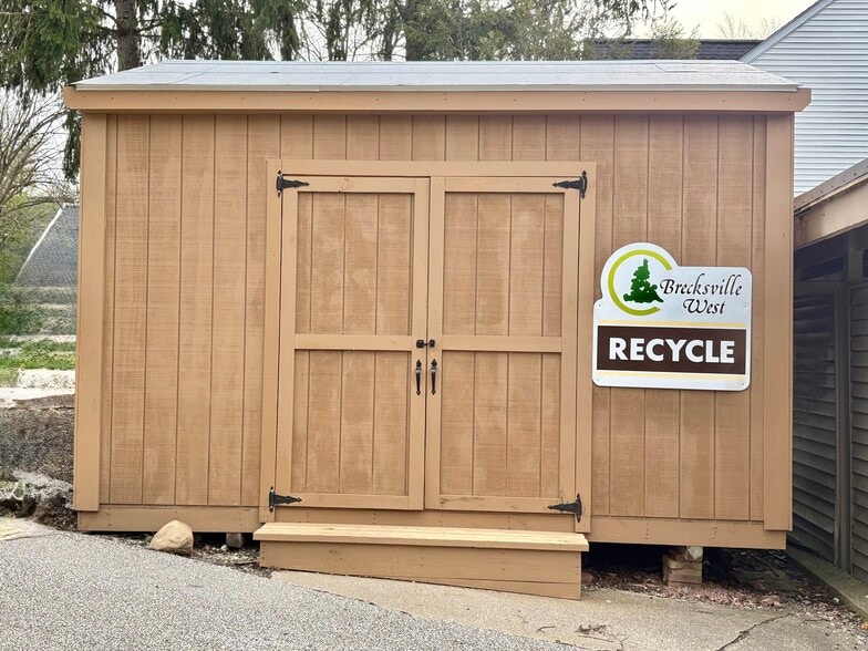 Building Photo - 6770 Chaffee Ct