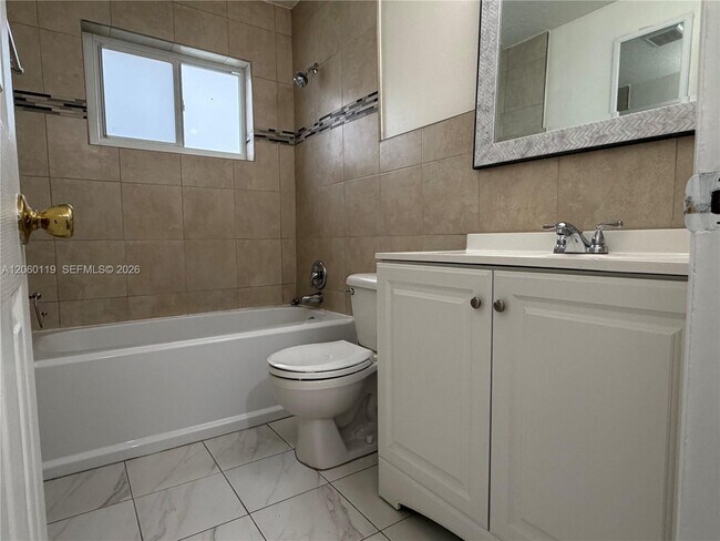Building Photo - 4171 NW 110th Ave