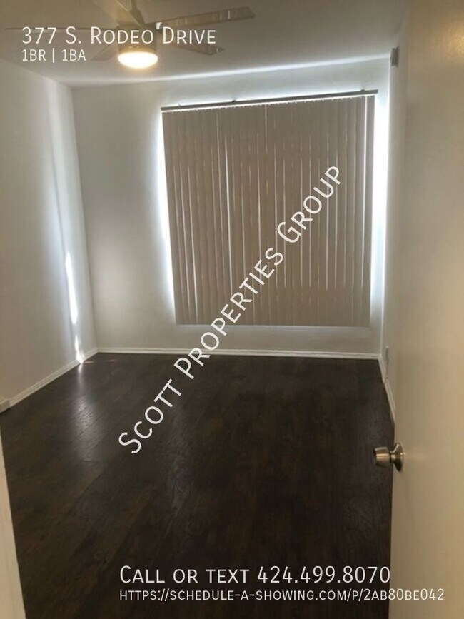 Building Photo - Centrally Located Gorgeous & Spacious 1 Bd...