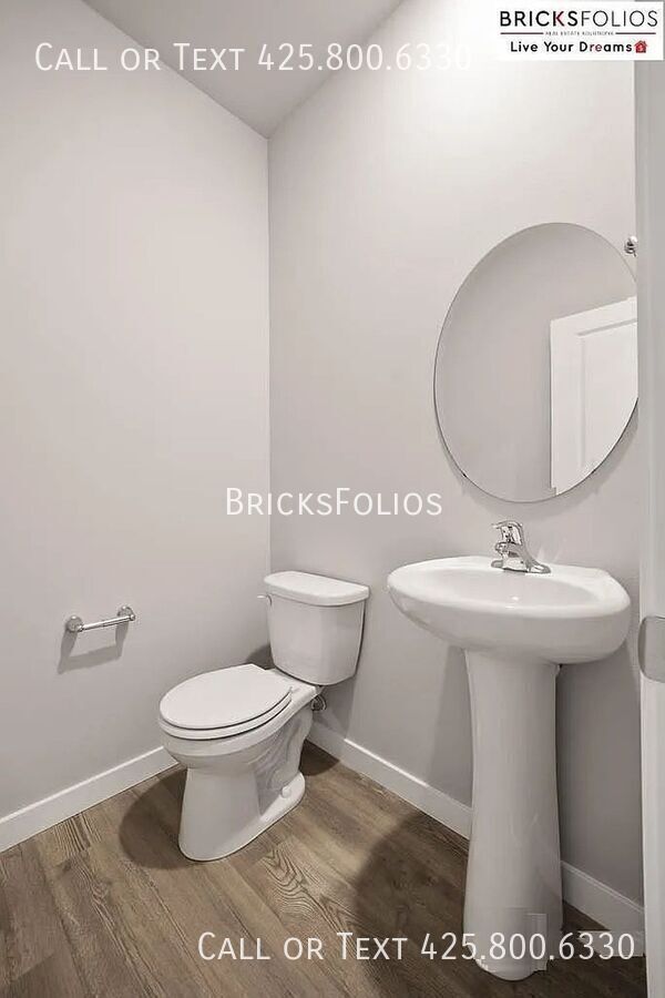 Building Photo - 6056 Addison Rd SW