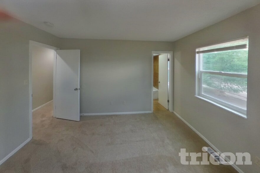 Building Photo - 5542 Wilkerson Pass Dr