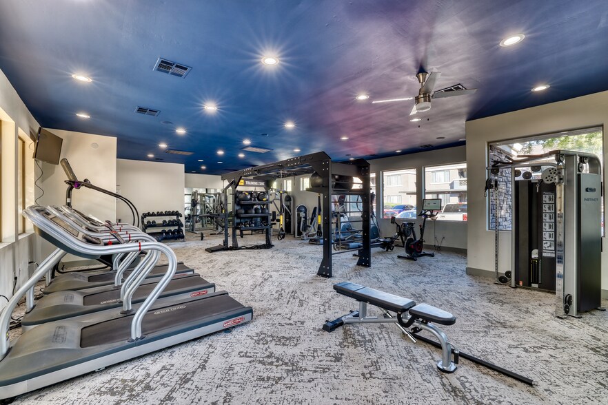 Oxford Apartments 3777 E McDowell Rd Phoenix AZ 85008 Apartment Finder