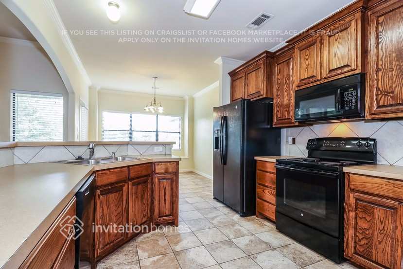 Building Photo - 529 Meadow Hill Dr