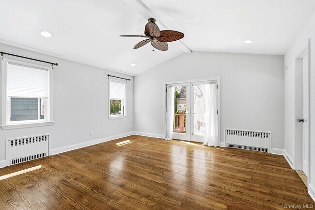 Building Photo - 317 Hornidge Rd