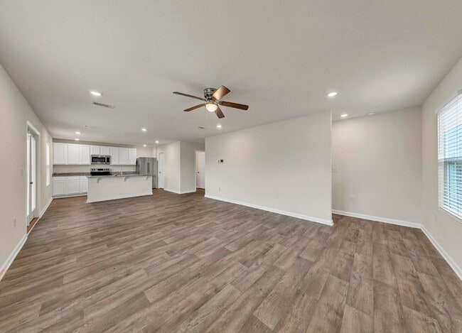 Building Photo - 925 Merganser Way