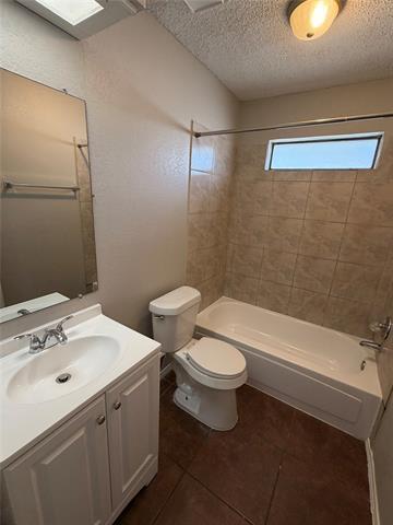Building Photo - 312 Juniper Dr