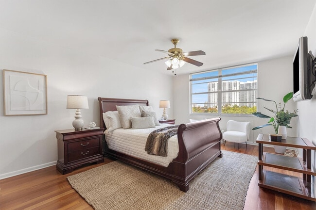 Building Photo - 2851 NE 183rd St